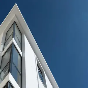 Piso Completo-parking Gratuito Apartamento