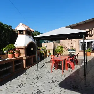 https://hacienda-dona-lola.es-andalucia.com